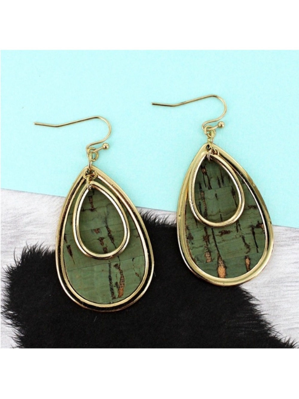 CLOSET CLEAR OUT! Mint Cork Layered Teardrop Earrings | Goldtone Drop Style